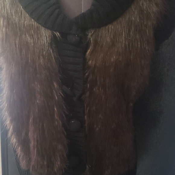 Lavena fashion sleeveless vest size medium - Picture 2 of 9